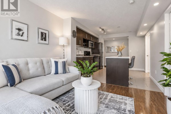 505 - 15 Fort York Boulevard, Toronto, ON M5V3Y4 Photo 5