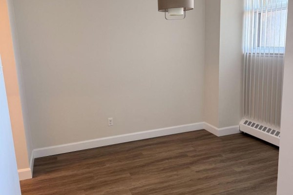 505 - 215 Glenridge Avenue, St  Catharines, ON L2T3J7 Photo 5