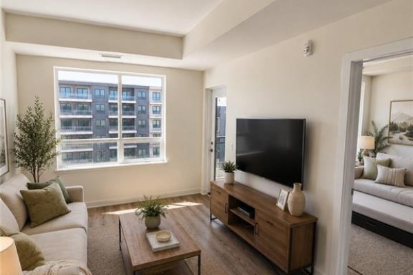 505 - 255 Northfield Drive E, Waterloo, ON, photo 2