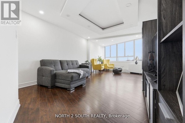 Bedroom - 505 - 270 Queens Quay W, Toronto, ON M5J2N4 Photo 5