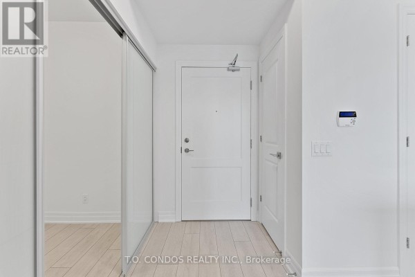 Primary Bedroom - 505 - 30 Elm Drive W, Mississauga, ON L5B1L9 Photo 4