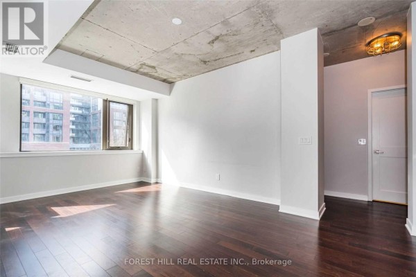 Kitchen - 505 - 400 Wellington Street, Toronto, ON M5V0B5 Photo 3