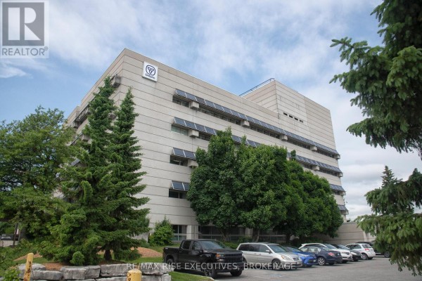 505 - 49 Place D' Armes, Kingston, ON K7K6E1 Photo 5