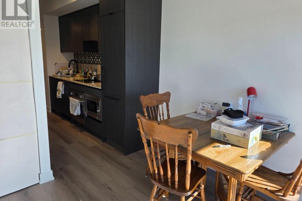 505 - 5 Lakeview Avenue, Toronto, ON M6J0H3 Photo 5