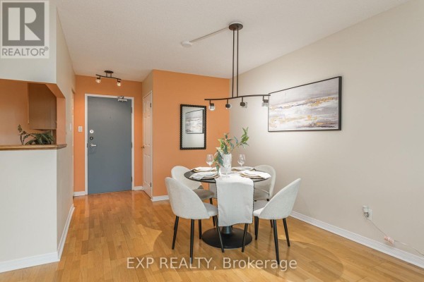 Office - 505 - 555 Brittany Drive, Ottawa, ON K1K4C5 Photo 4