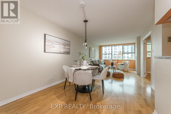 Dining room - 505 - 555 Brittany Drive, Ottawa, ON K1K4C5 Photo 5