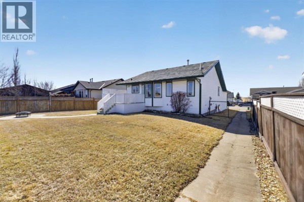 Laundry room - 505 1 Street Nw, Linden, AB T0M1J0 Photo 4