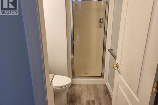 505 22230 North Avenue, Maple Ridge, BC V2X2L5 Photo 5