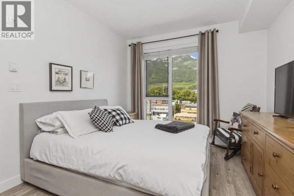 505 37881 Cleveland Avenue, Squamish, BC V8B0Z7 Photo 2