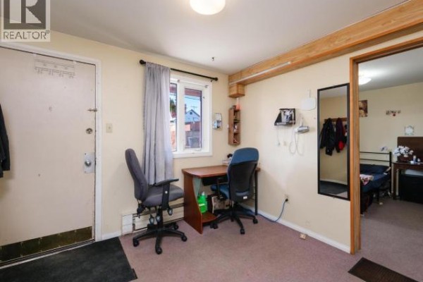 505 Black Street, Whitehorse, YT Y1A2N3 Photo 4
