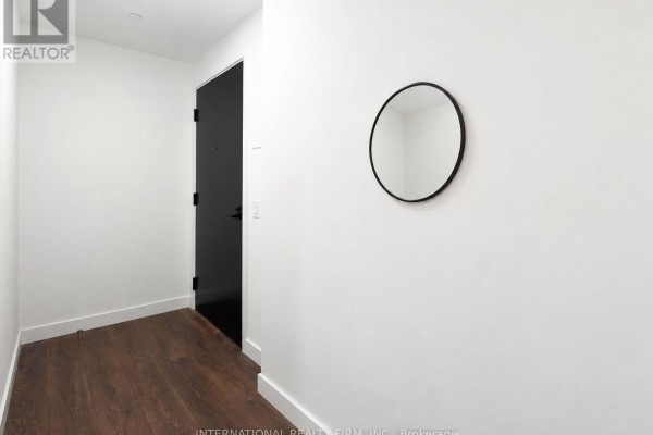 808 - 505 Richmond Street W, Toronto, ON M5V0P4 Photo 3