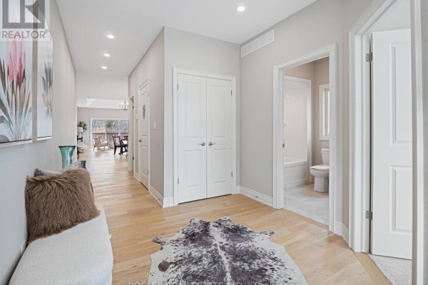 Pantry - 505 Royal Ridge Drive, Fort Erie, ON L0S1N0 Photo 4