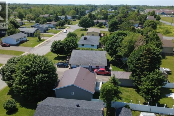 Kitchen/Dining room - 505 Rue Breau, Tracadie, NB E1X1E3 Photo 4