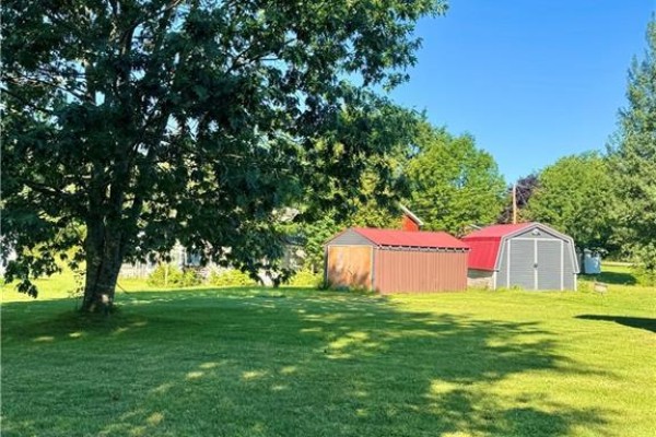Laundry room - 505 Wellington Street, Miramichi, NB E1N3L3 Photo 2