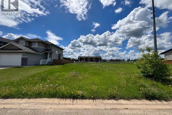 5057 Cornerstone Crescent, High Prairie, AB T0G1E0 Photo 4