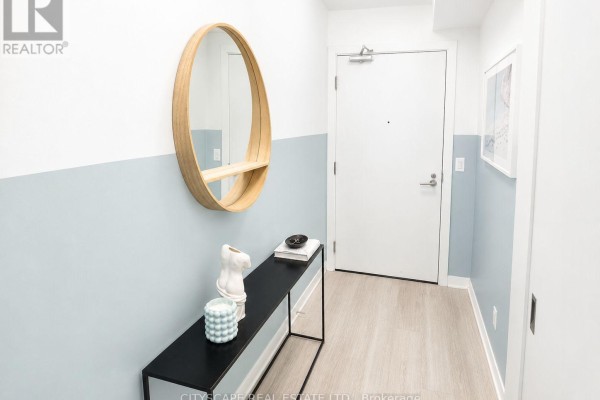 Primary Bedroom - 506 - 185 Alberta Avenue, Toronto, ON M6C0A5 Photo 4
