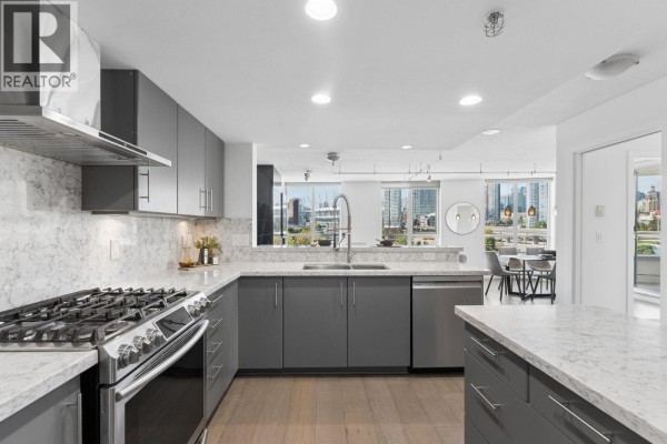 506 120 Milross Avenue, Vancouver, BC, photo 3