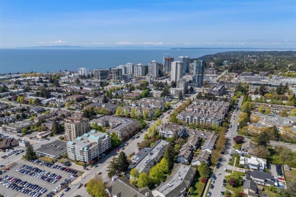 506 15466 North Bluff Road, White Rock, BC V4B3G1 Photo 4