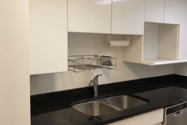 506 289 Drake Street, Vancouver, BC V6B5Z5 Photo 2