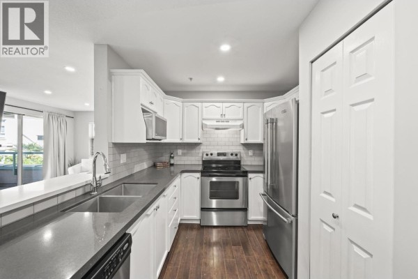506 301 Maude Road, Port Moody, BC V3H5B1 Photo 4
