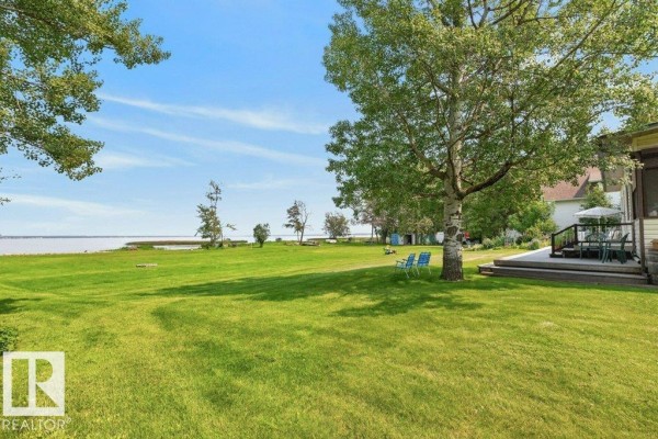 Primary Bedroom - #506 54411 Rge Road 40, Rural Lac Ste  Anne County, AB T0E2E0 Photo 4