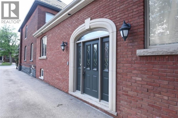 506 Aberdeen Avenue, Hamilton, ON, photo 2
