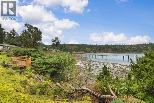 506 Arbutus Drive, Mayne Island, BC V0N2J1 Photo 5