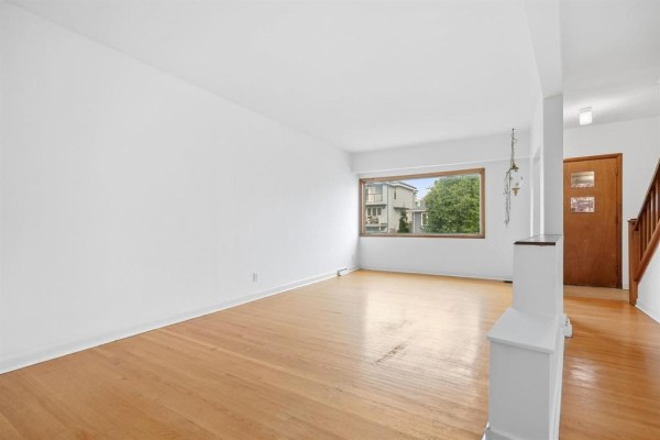 Bedroom - 506 Carlaw Avenue, Winnipeg, MB R3L0V2 Photo 4