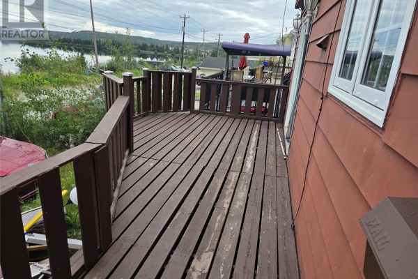 Family room - 506 Tamarack Drive, Labrador City, NL A2V2W3 Photo 5