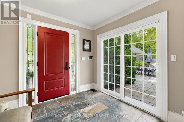 Family room - 5062 Walkers Line, Burlington, ON L7M0R1 Photo 5