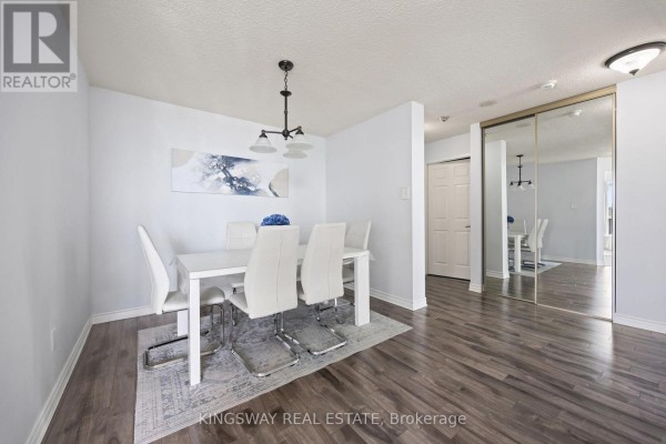 Primary Bedroom - 507 - 12 Laurelcrest Street, Brampton, ON L6S5Y4 Photo 4