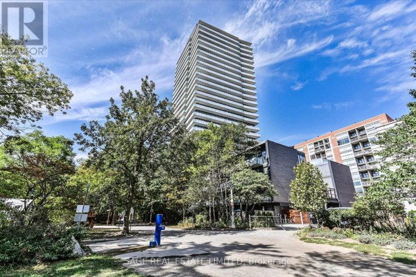 507 - 1815 Yonge Street, Toronto, ON, photo 2