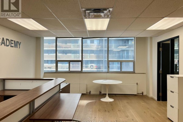 507 - 27 Carlton Street, Toronto, ON, photo 2