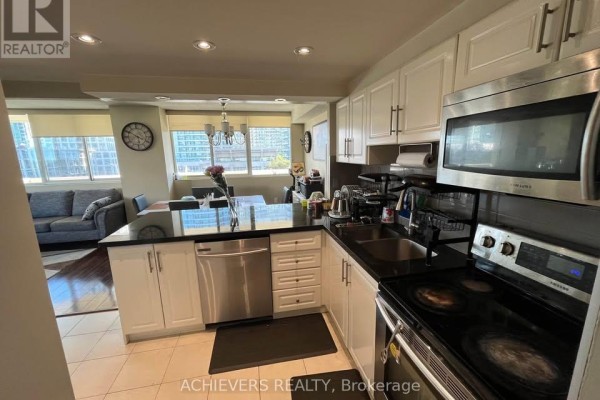 507 - 3590 Kaneff Crescent, Mississauga, ON, photo 3