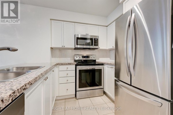 507 - 388 Bloor Street E, Toronto, ON, photo 2