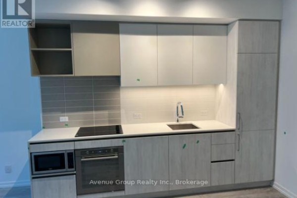 507 - 7890 Jane Street, Vaughan, ON L4K0L1 Photo 3