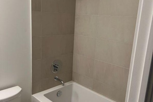 507 - 7890 Jane Street, Vaughan, ON L4K0L1 Photo 5