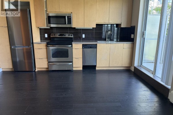 507 9025 Highland Court, Burnaby, BC V5A0A8 Photo 4