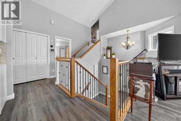 4pc Bathroom - 507 Lynx Crescent N, Lethbridge, AB T1H6X5 Photo 5