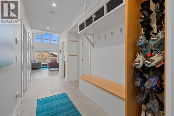 5075 Snowbird Way Unit# 8e, Big White, BC, photo 2