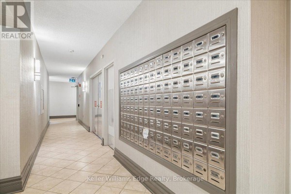 Sunroom - 508 - 1201 North Shore Boulevard E, Burlington, ON L7S1Z5 Photo 4