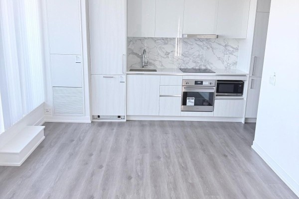 Kitchen - 508 - 225 Commerce Street, Vaughan, ON L4K0R1 Photo 2