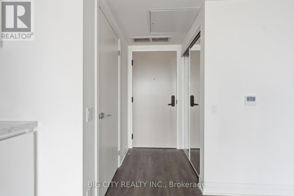 Dining room - 508 - 25 Frederick Todd Way, Toronto, ON M4G0C9 Photo 3