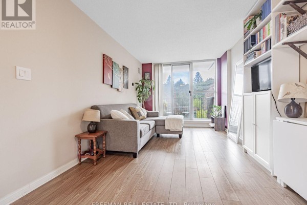 Kitchen - 508 - 260 Merton Street, Toronto, ON M4S3G2 Photo 4