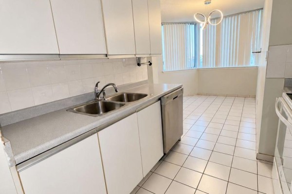 Primary Bedroom - 508 - 80 Alton Towers Circle, Toronto, ON M1V5E8 Photo 5