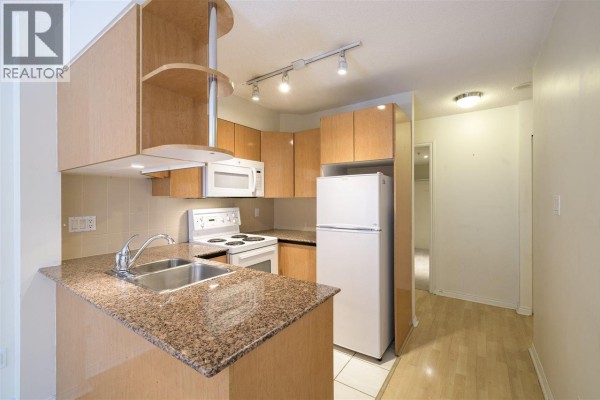 508 1189 Howe Street, Vancouver, BC V6Z2X4 Photo 3