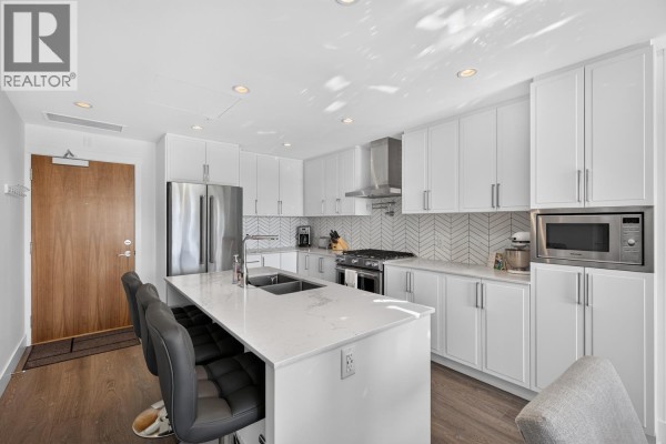 508 4477 Hastings Street, Burnaby, BC V5C0L6 Photo 2