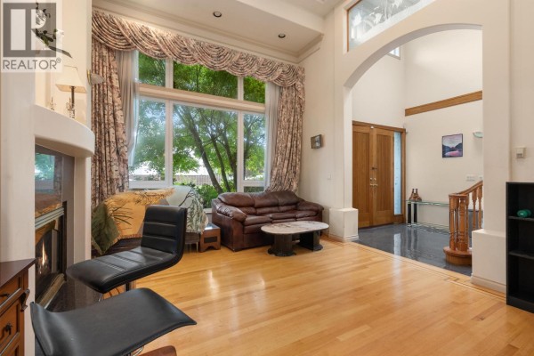 5080 Linfield Gate, Richmond, BC V7C4L4 Photo 3