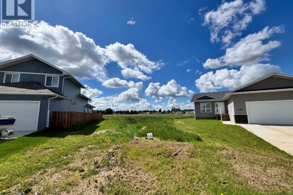 5085 Cornerstone Crescent, High Prairie, AB, photo 2