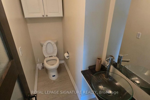 5085 Mclaughlin Road, Mississauga, ON L5R1B6 Photo 4